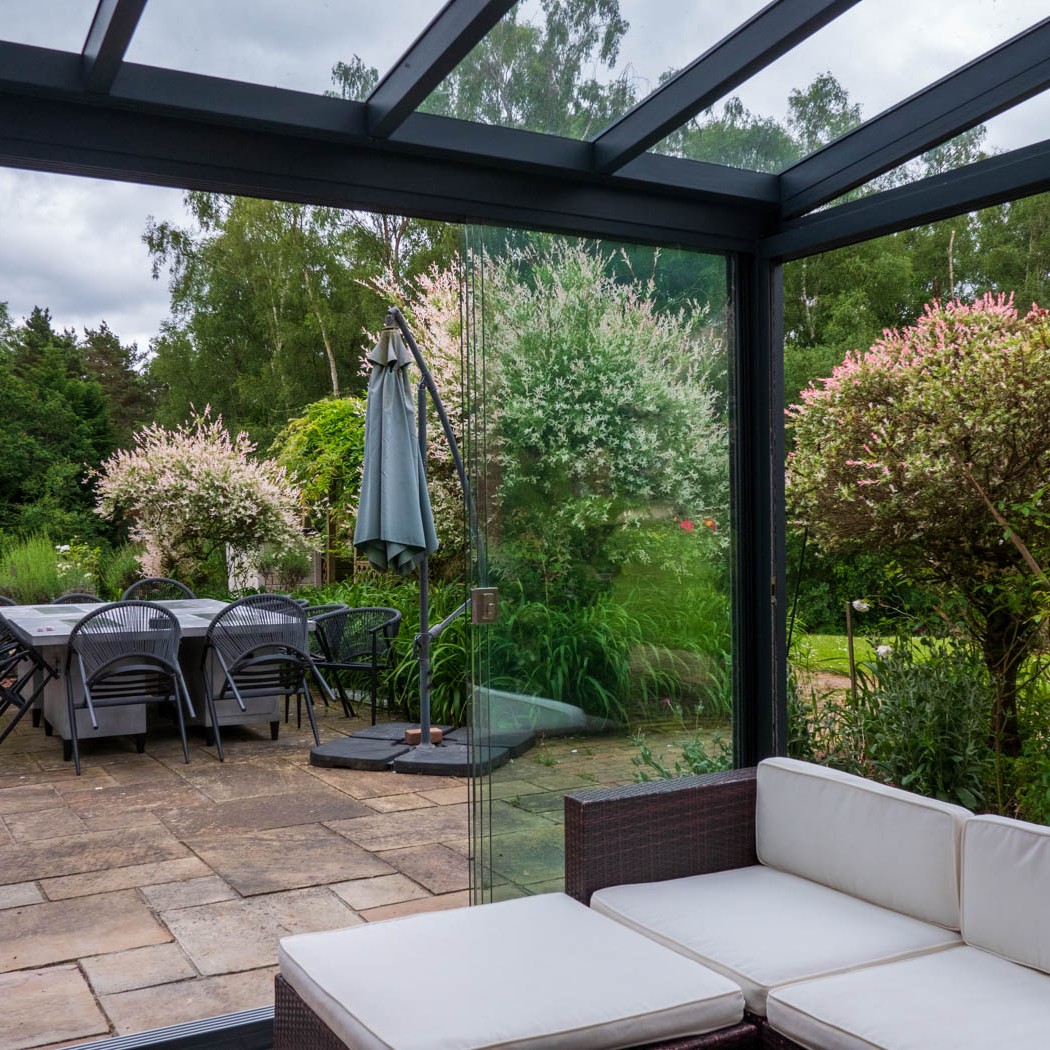 ProLine XL veranda over a patio