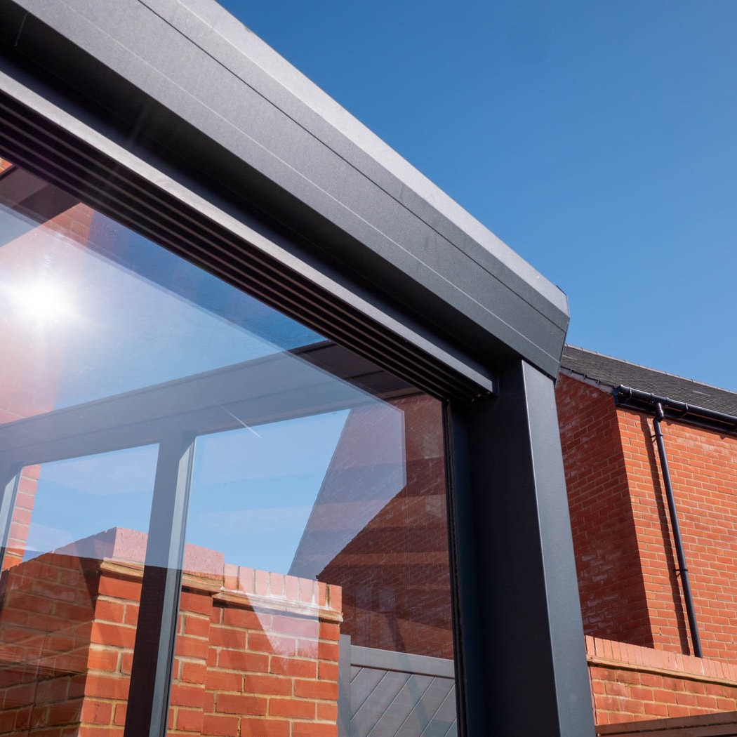 ProLine XL veranda front profile detail